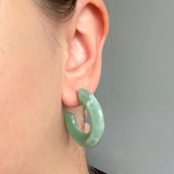 Jayde Resin Hoop Earrings - Picture 7 of 8